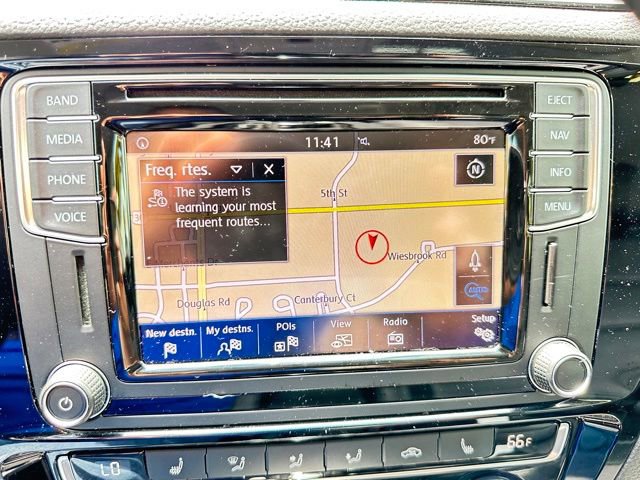 Used 2017 Volkswagen Jetta SEL FWD image 16