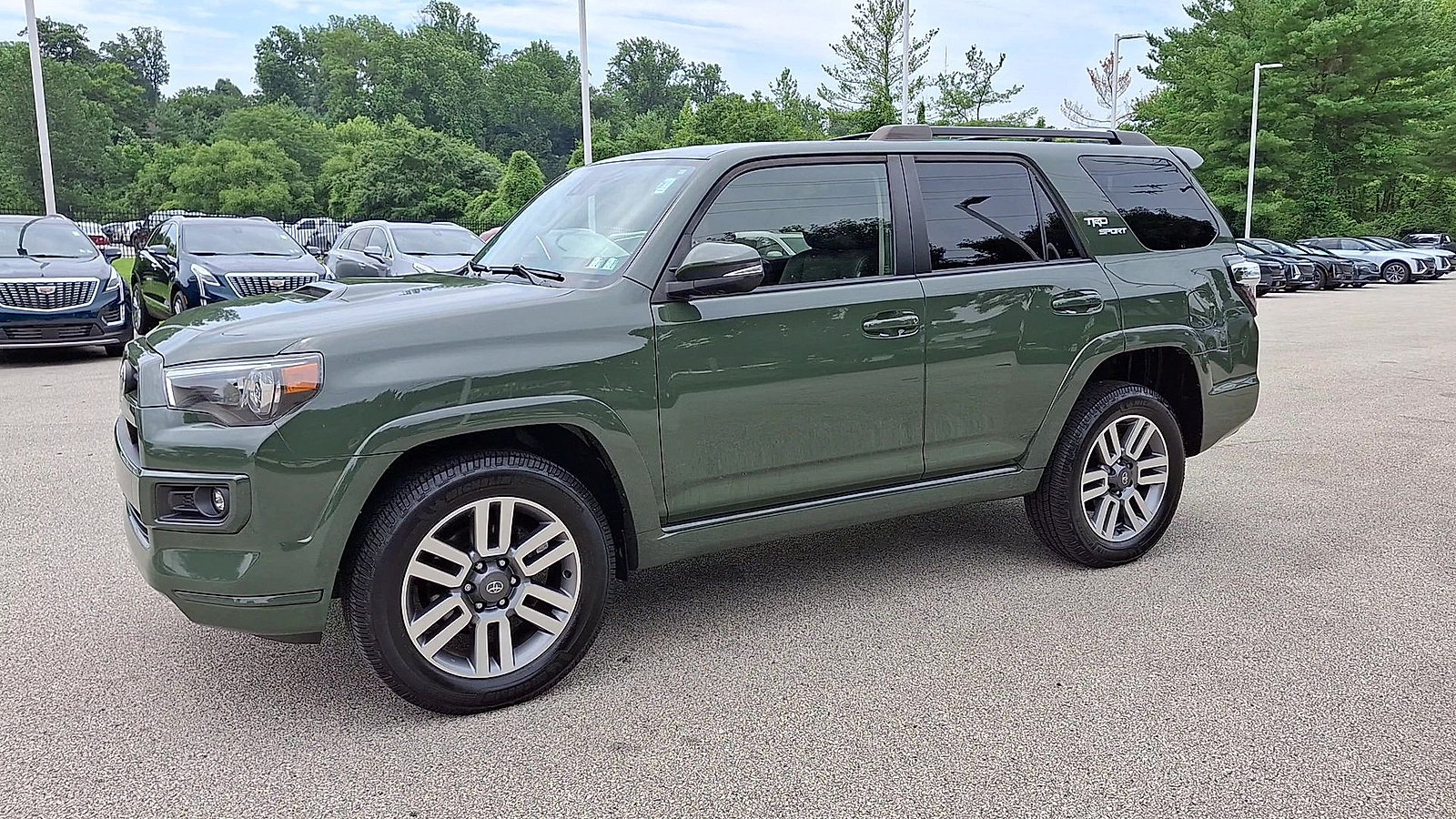 Used 2022 Toyota 4Runner TRD Sport w/ Technology Package AWD/4WD image 5