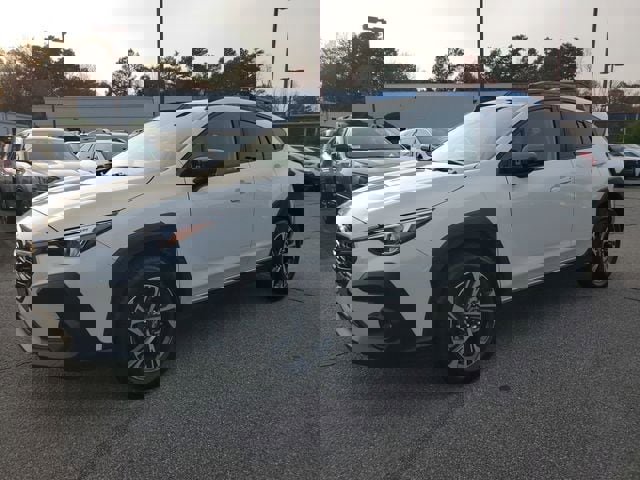 Certified 2024 Subaru Crosstrek 2.0i Premium image 3