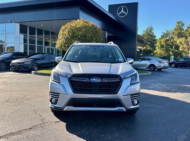 Used 2023 Subaru Forester Touring w/ Popular Package #3 AWD/4WD image 3