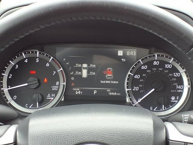 Used 2023 Toyota Highlander XLE FWD image 11