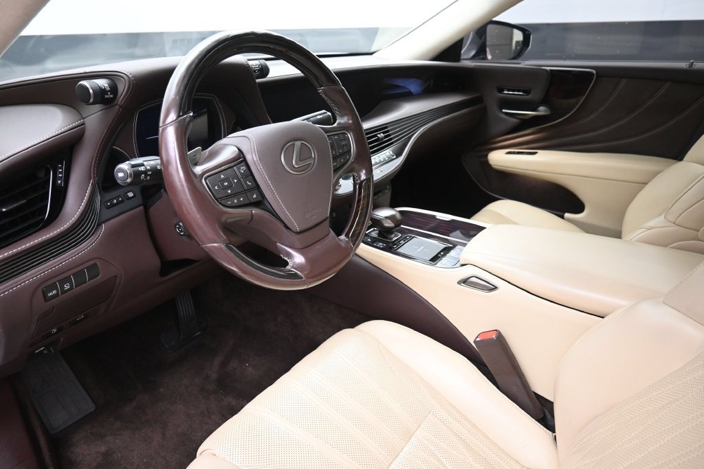 Used 2019 Lexus LS 500 AWD w/ Interior Upgrade Package image 19