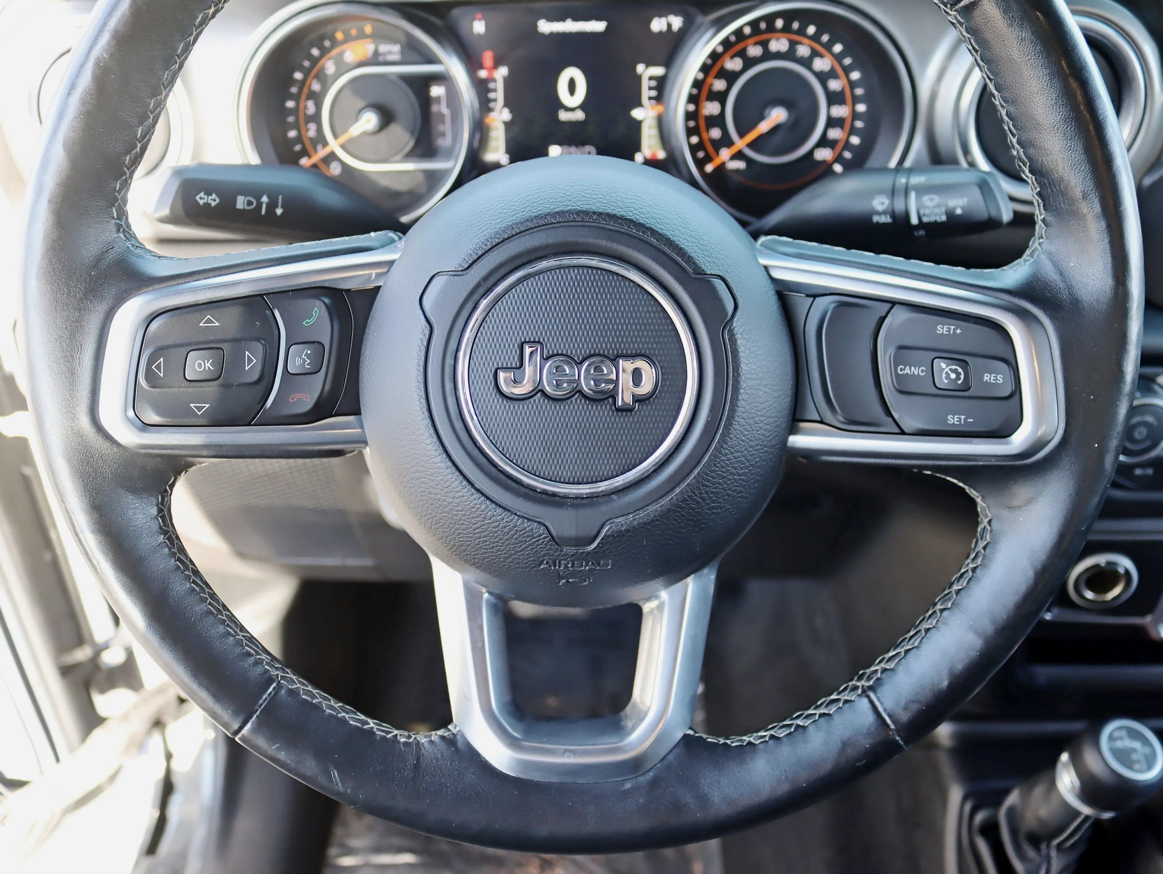 Used 2019 Jeep Wrangler Unlimited Sahara AWD/4WD image 19