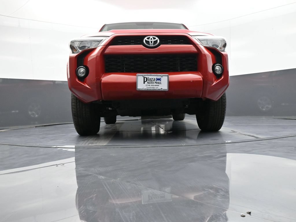 Used 2016 Toyota 4Runner SR5 AWD/4WD image 25