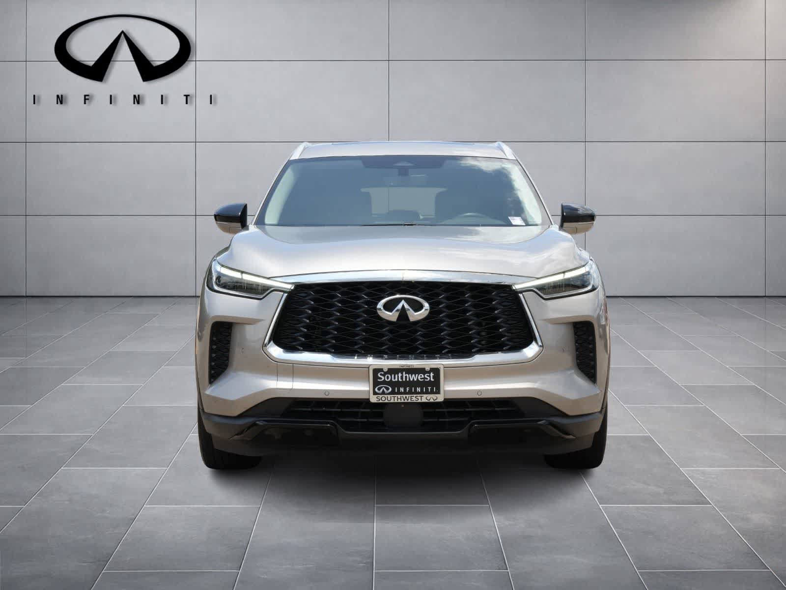 Certified 2024 INFINITI QX60 Luxe AWD/4WD image 2