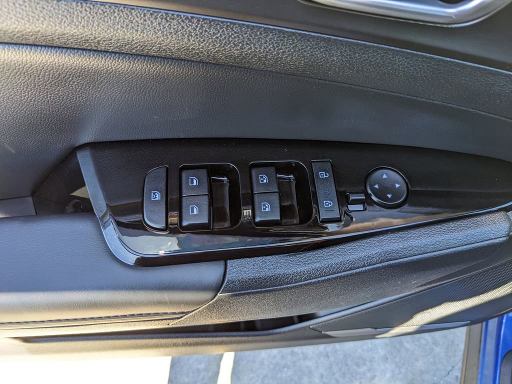 Certified 2025 Kia Sportage EX image 20
