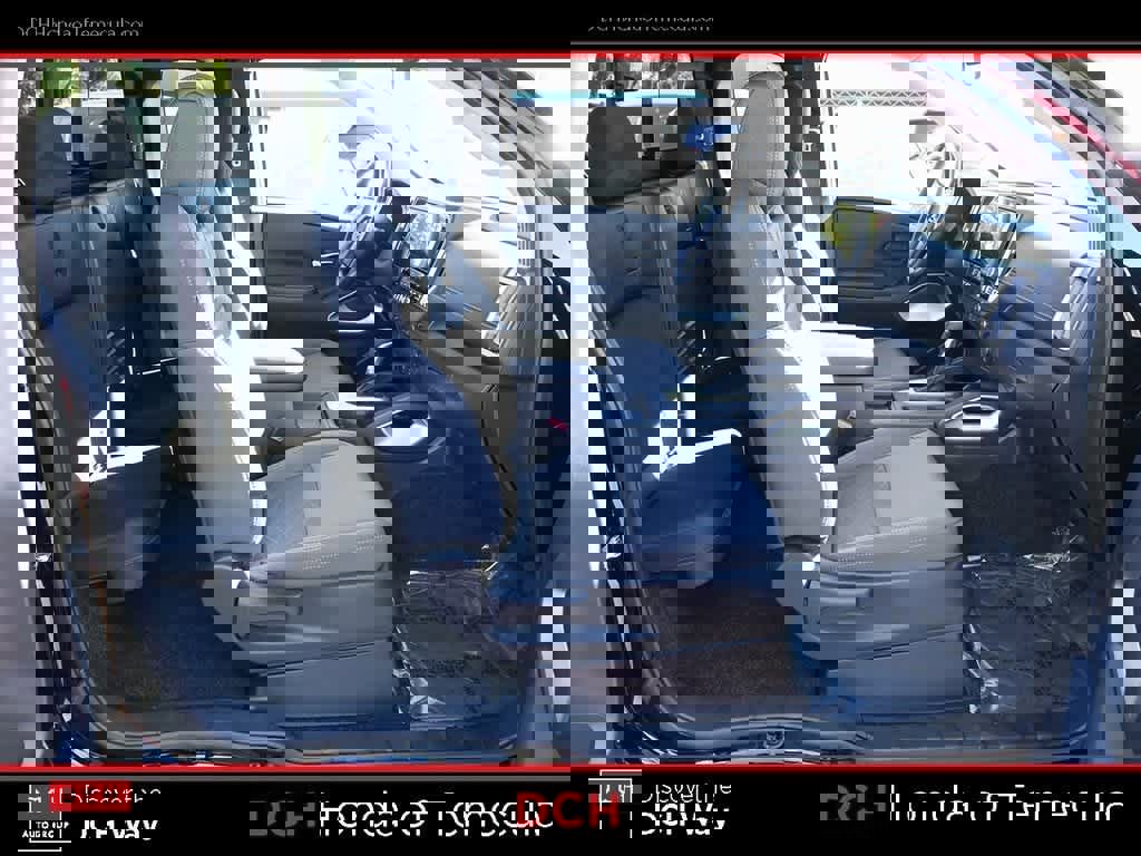 Used 2025 Nissan Frontier SV image 20