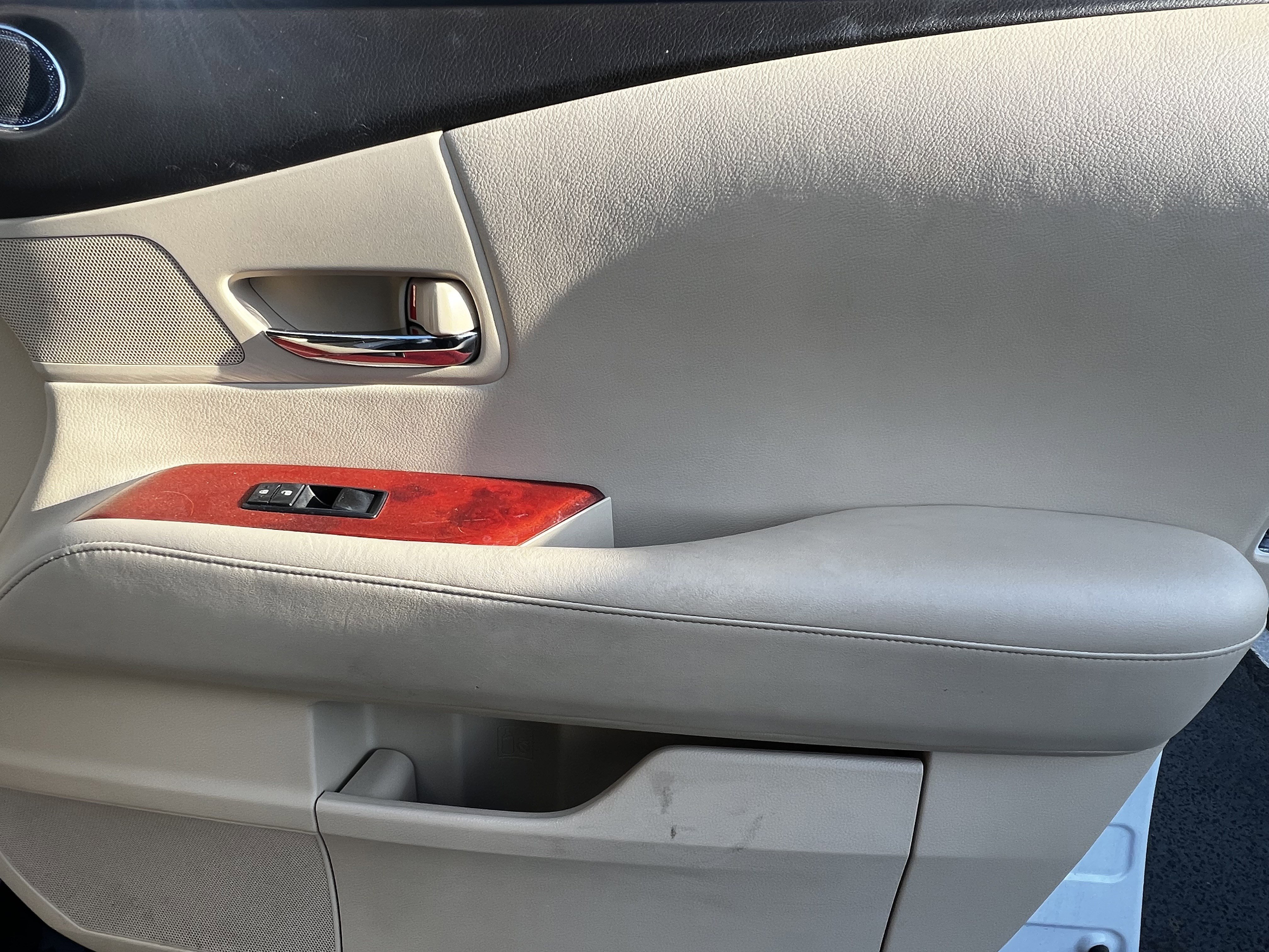 Used 2011 Lexus RX 450h AWD w/ Premium Pkg image 43