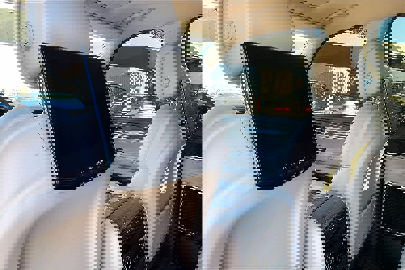 Used 2022 Jeep Wagoneer Series III w/ Premium Group I image 31