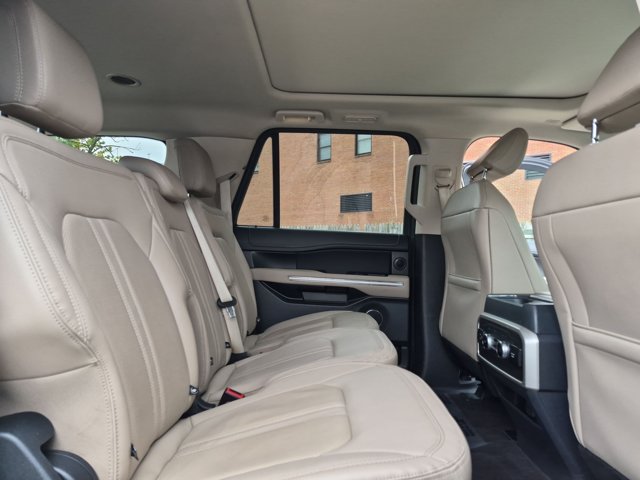 Used 2022 Ford Expedition Max Limited AWD/4WD image 27