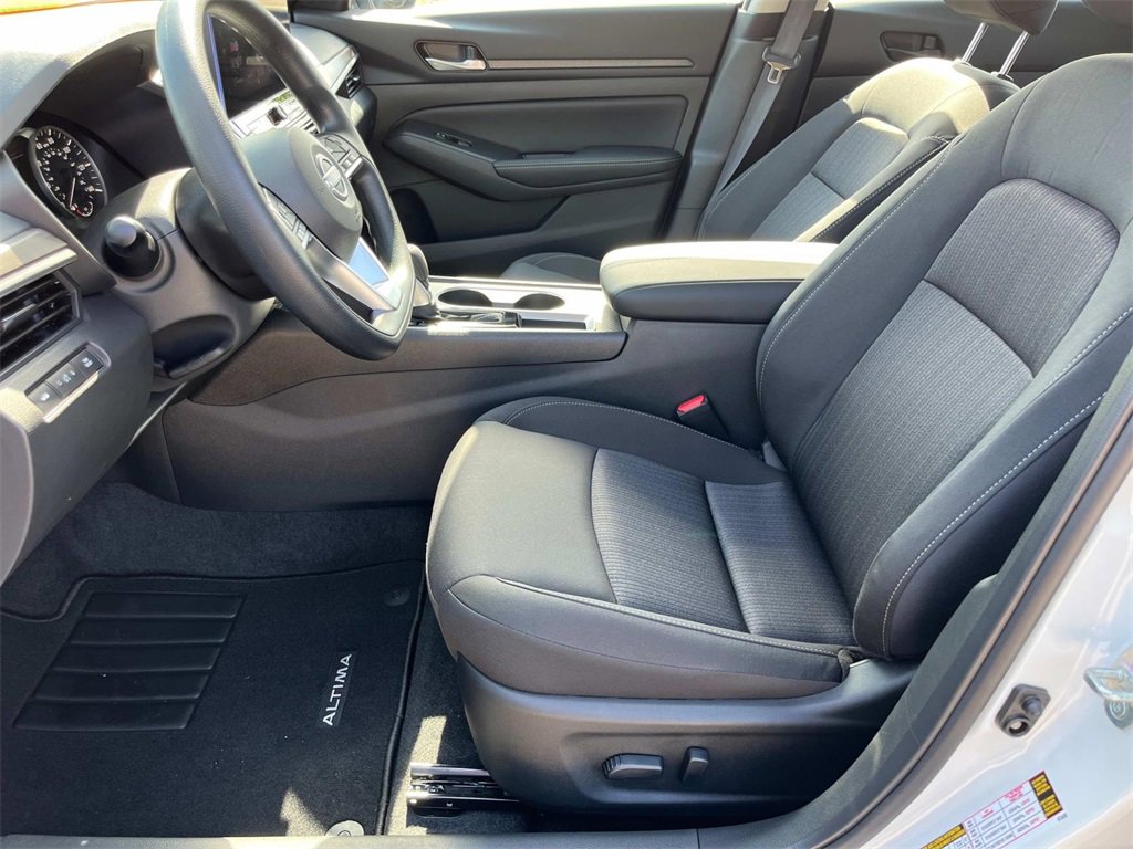 New 2025 Nissan Altima 2.5 SV w/ SV Special Edition Package image 19