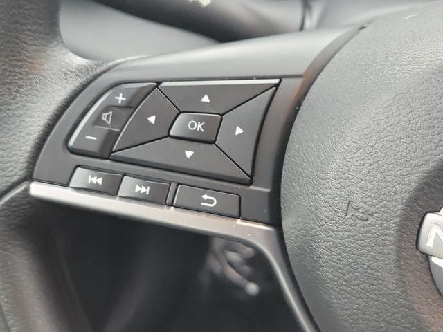 Used 2023 Nissan Kicks SV FWD image 21