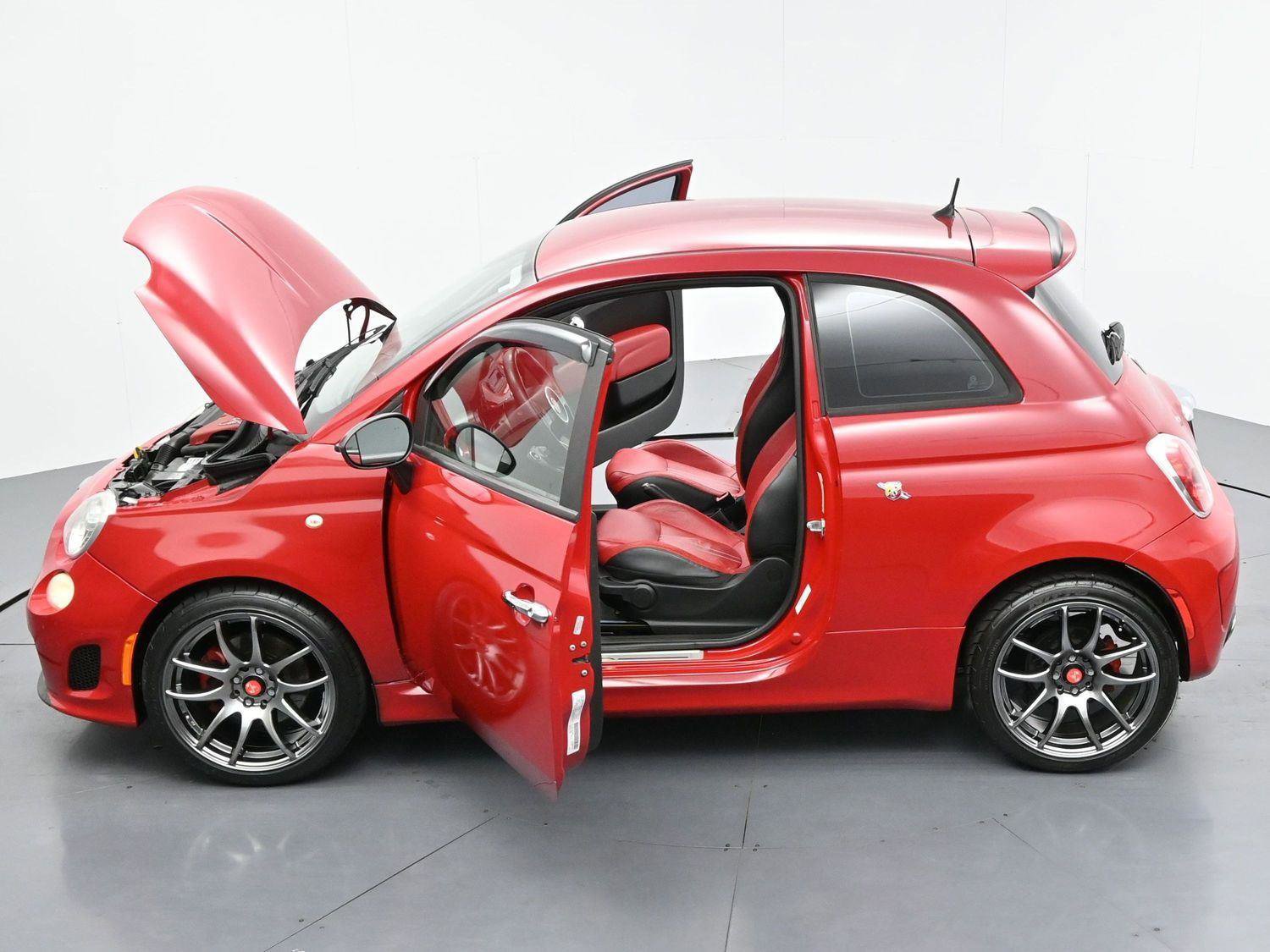 Used 2013 FIAT 500 Abarth FWD image 36