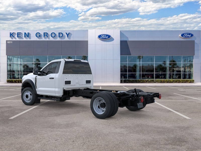 New 2026 Ford F550 2WD Regular Cab Super Duty image 5