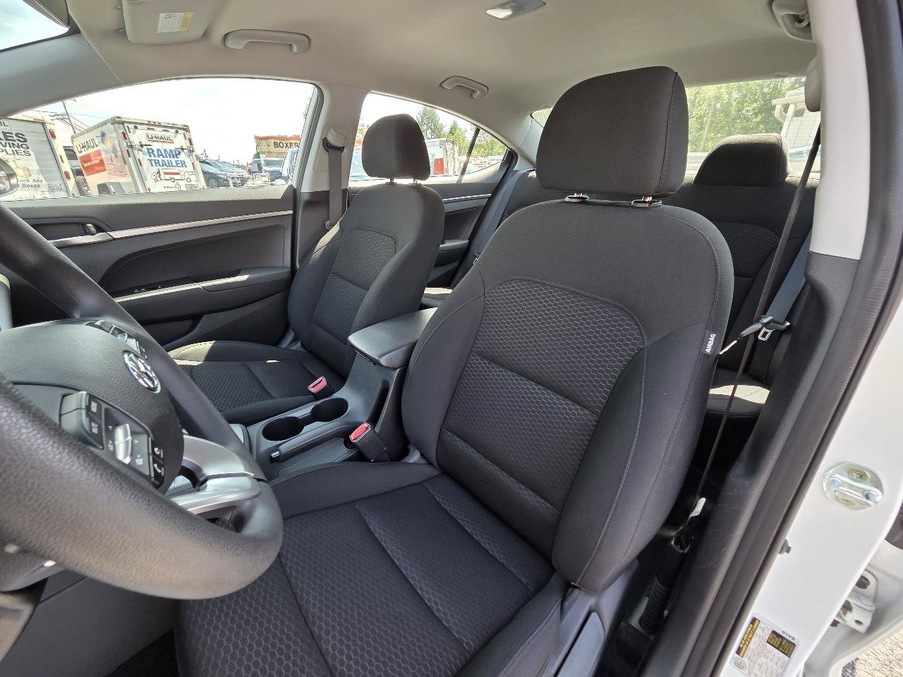 Used 2020 Hyundai Elantra SE w/ Cargo Package (C1) FWD image 13