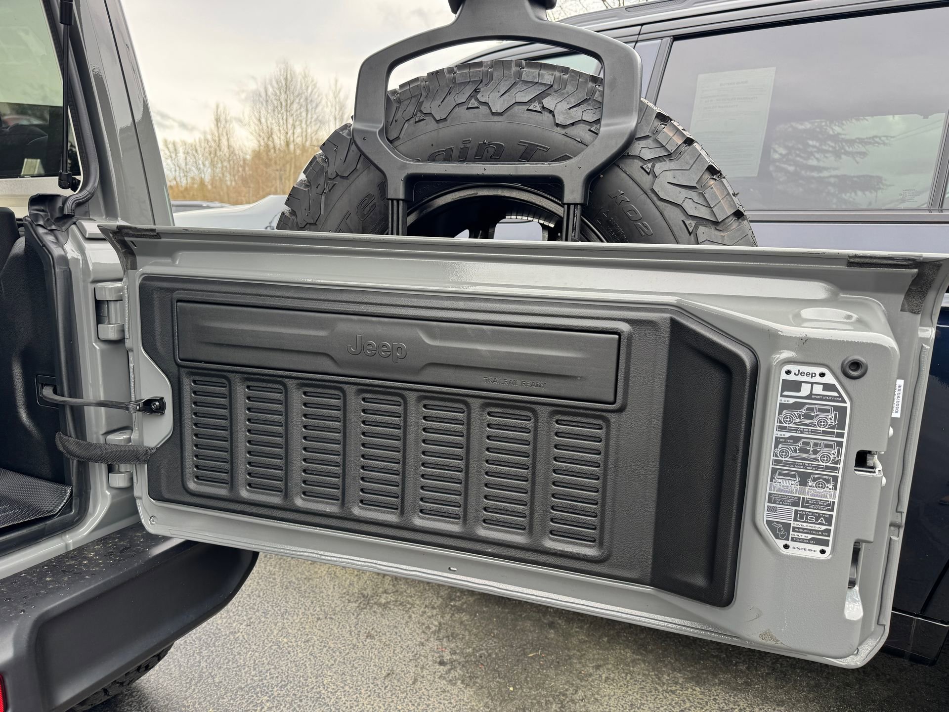 Used 2023 Jeep Wrangler Unlimited Rubicon 4xe w/ Cold Weather Group image 26