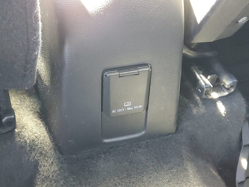 Used 2021 Chevrolet Trax LT FWD image 25