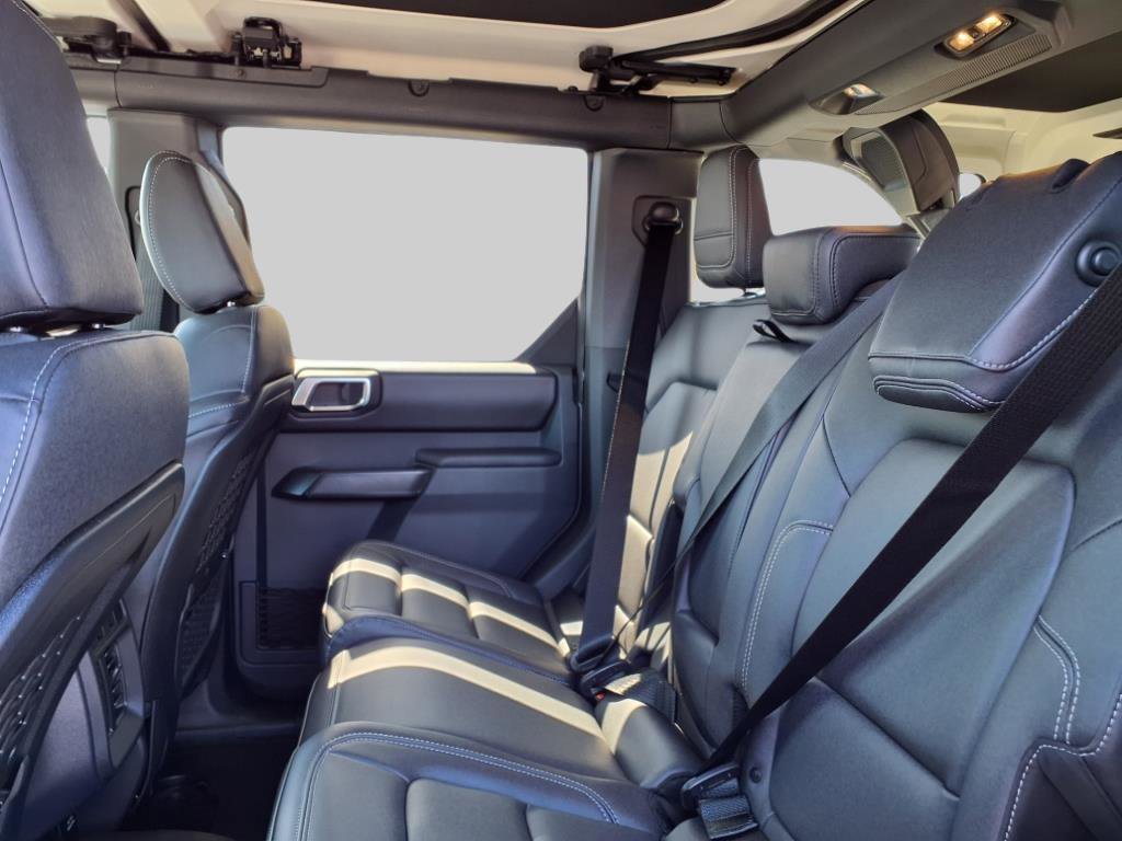 New 2025 Ford Bronco Badlands image 20