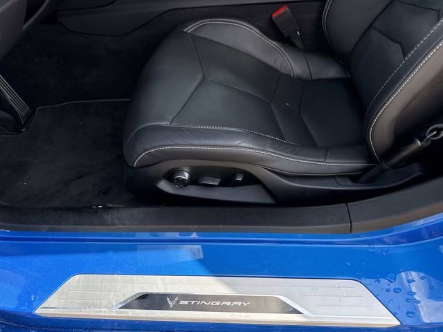 Used 2024 Chevrolet Corvette Stingray Preferred Conv w/ Z51 Performance Package RWD image 21