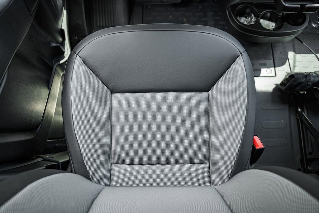 New 2025 RAM ProMaster 3500 w/ Quick Order Package 22G SLT image 26