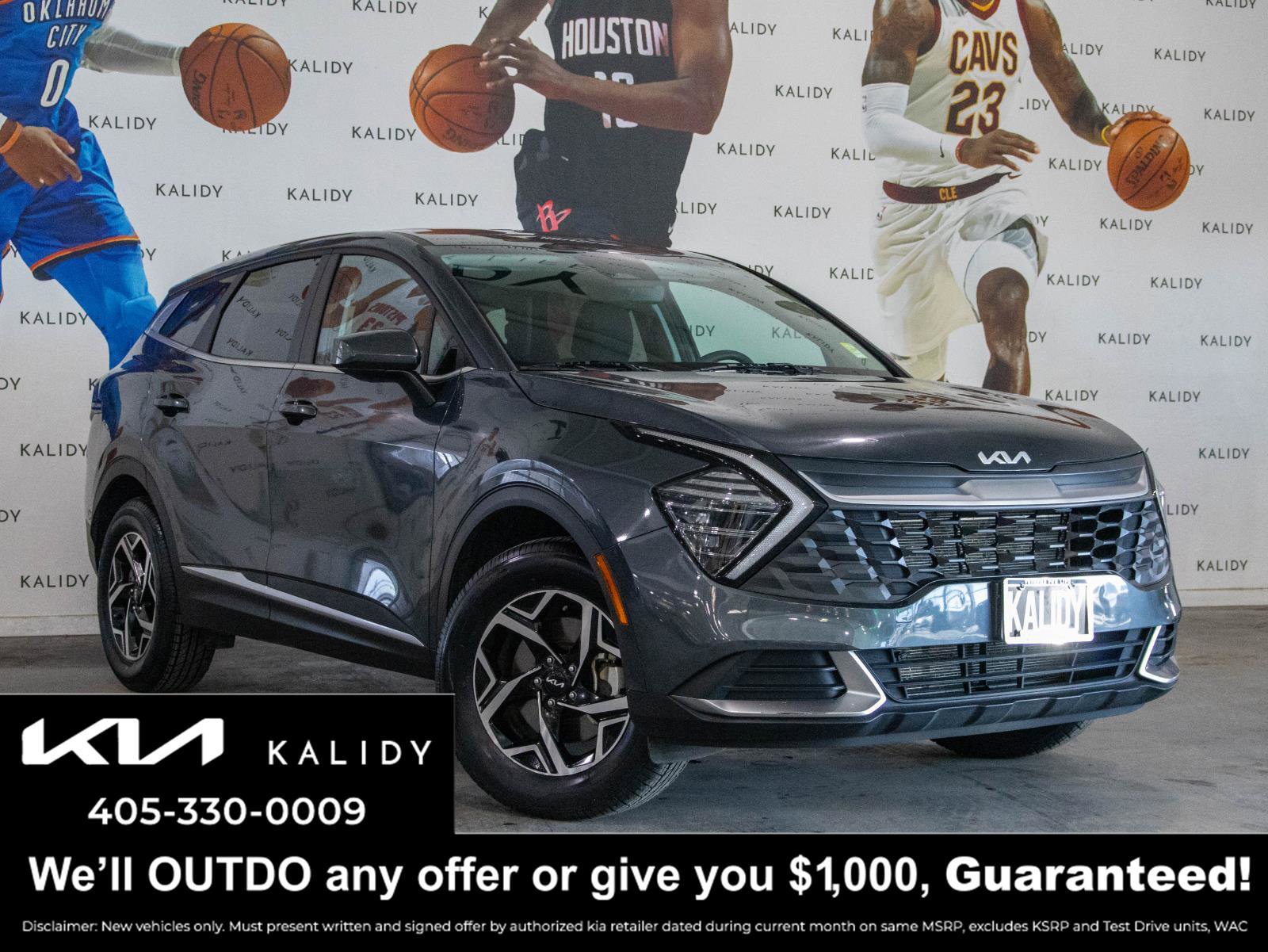 Used 2025 Kia Sportage LX image 1