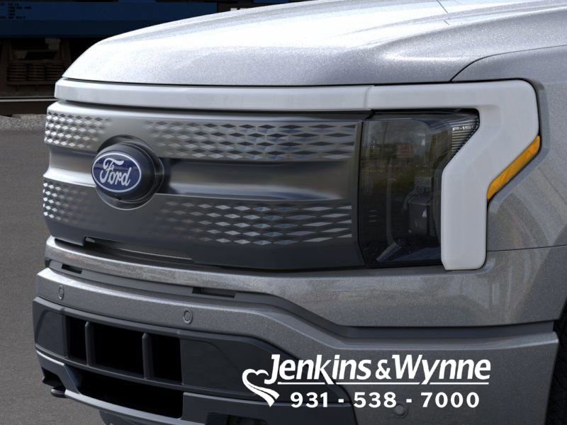 New 2025 Ford F150 Lightning Flash AWD/4WD image 24