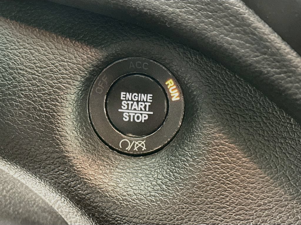 Certified 2020 Jeep Cherokee Limited AWD/4WD image 22