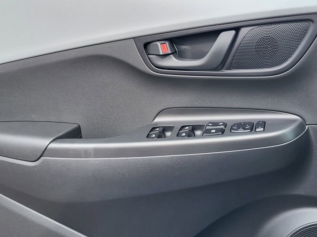 Used 2019 Hyundai Kona SEL image 20