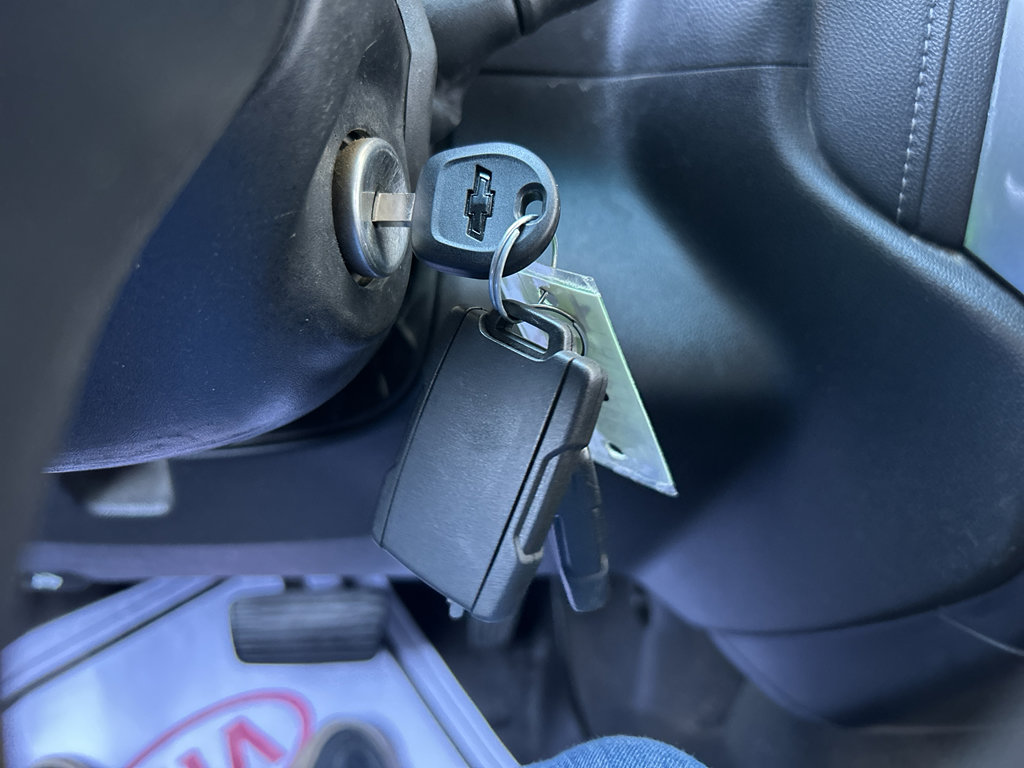 Used 2021 Chevrolet Silverado 1500 LT image 27