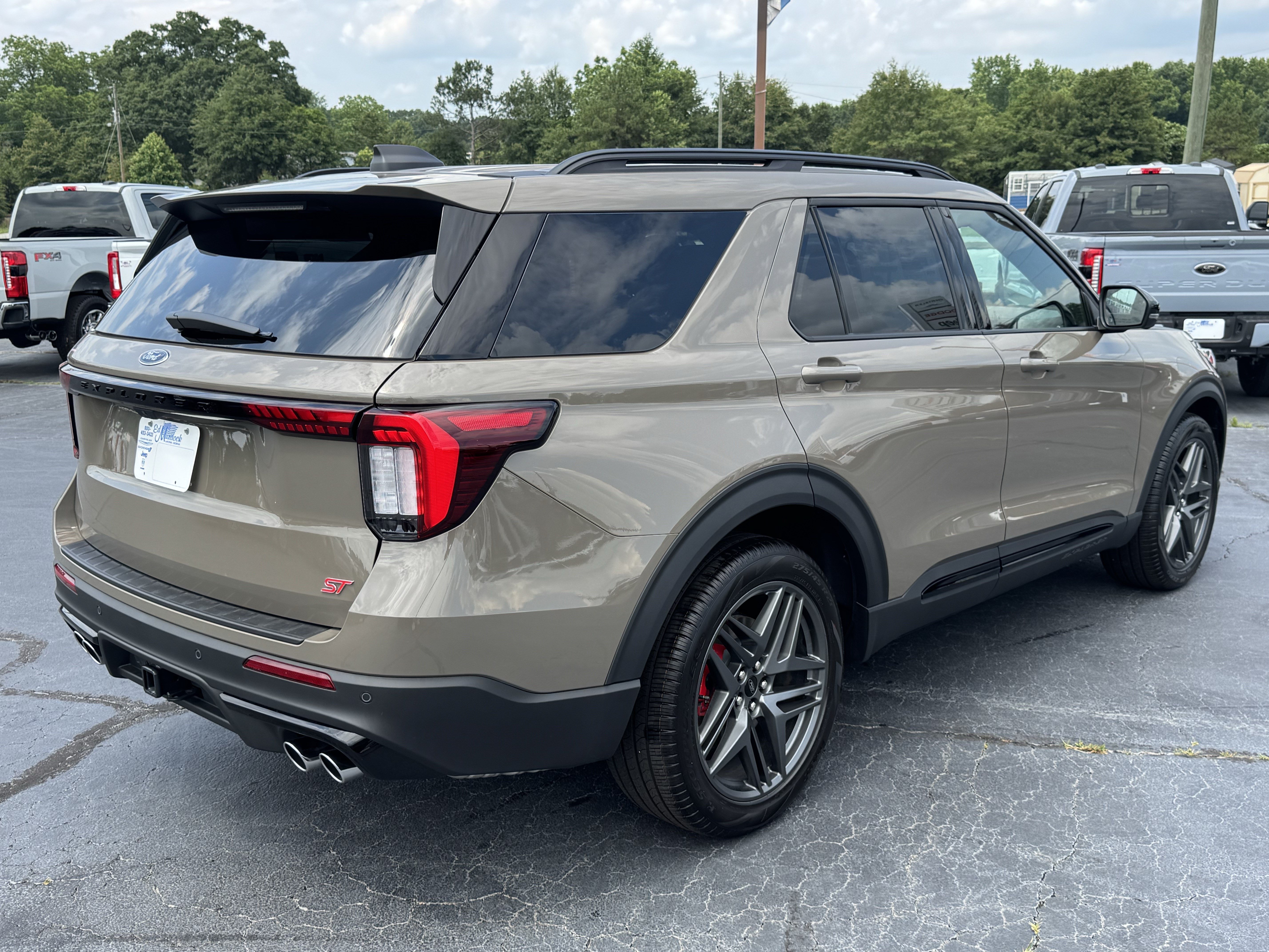 New 2026 Ford Explorer ST w/ Sun And Sound Package AWD/4WD image 5