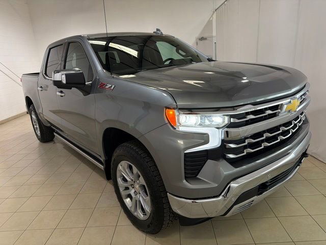 New 2026 Chevrolet Silverado 1500 LTZ w/ Technology Package AWD/4WD image 8