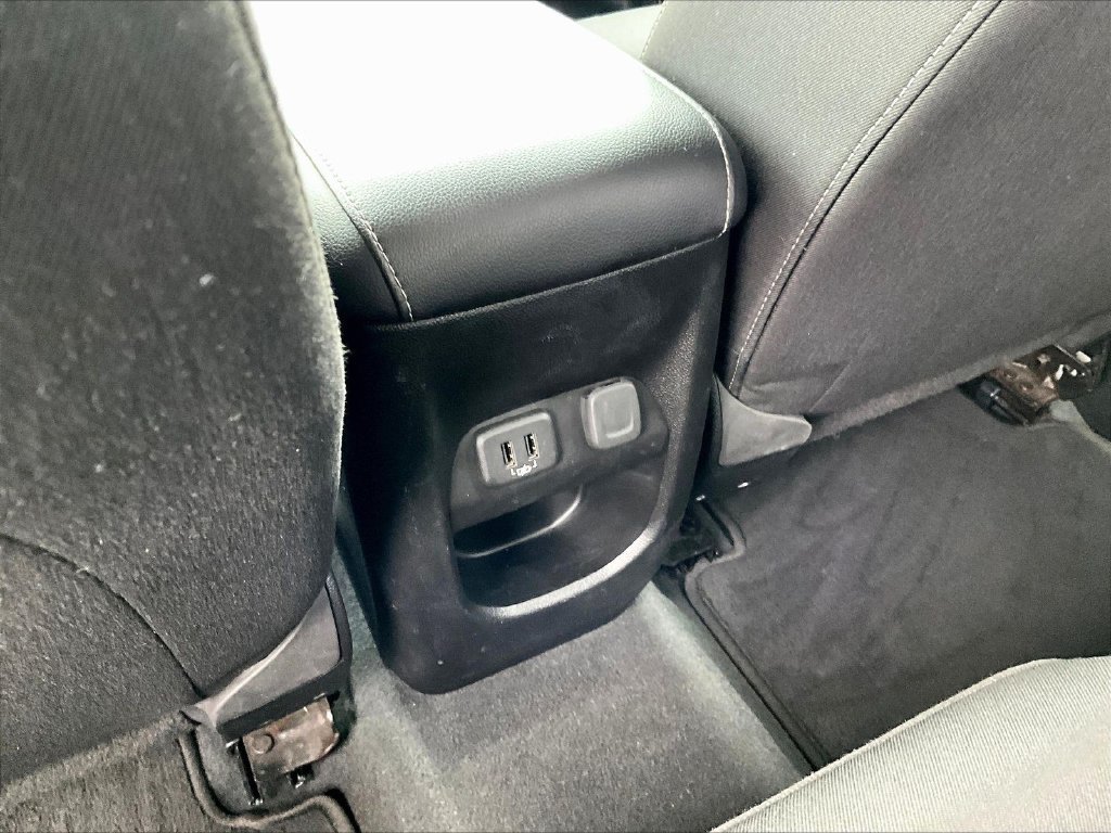 Used 2019 Chevrolet Colorado LT w/ LT Convenience Package AWD/4WD image 13