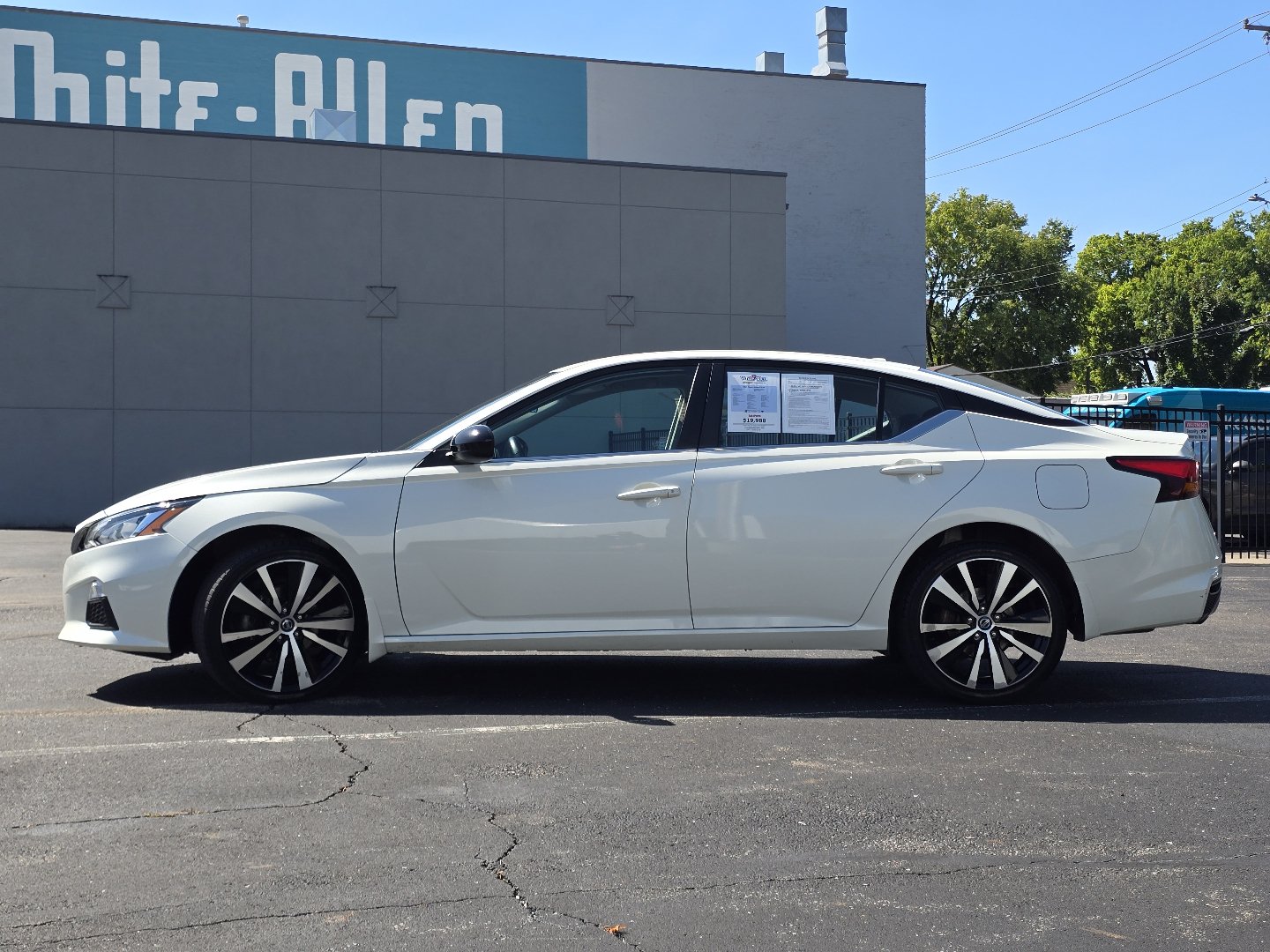 Used 2021 Nissan Altima 2.5 SR AWD/4WD image 19