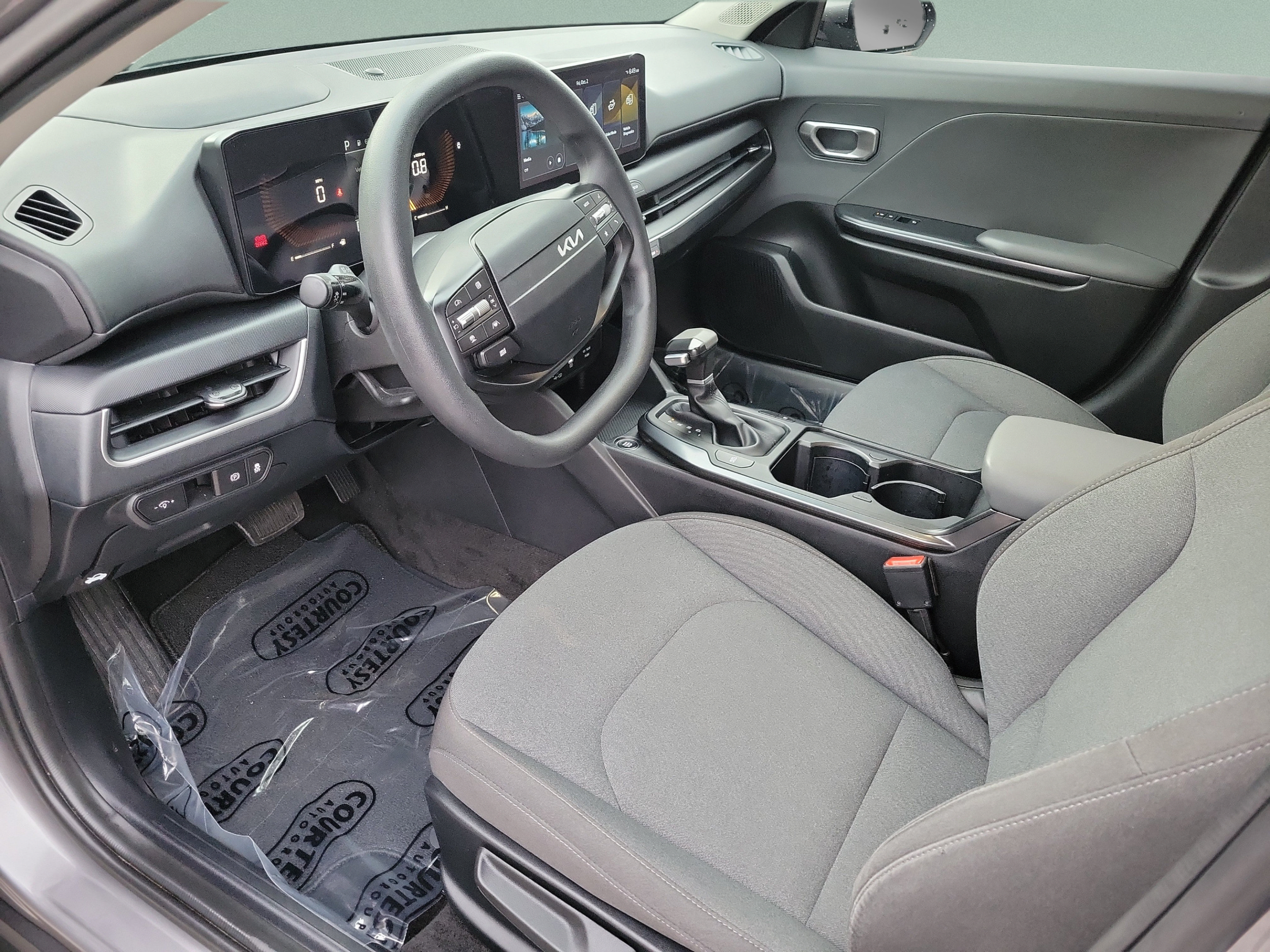 Certified 2025 Kia K4 FWD image 15