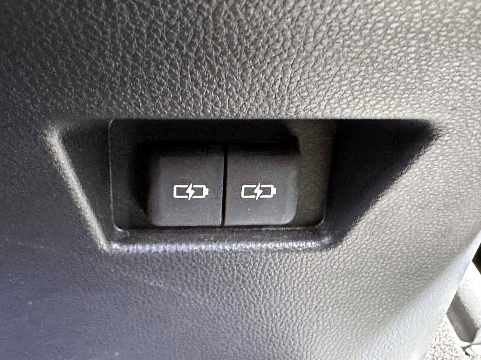 Used 2024 Toyota Venza Nightshade AWD/4WD image 16