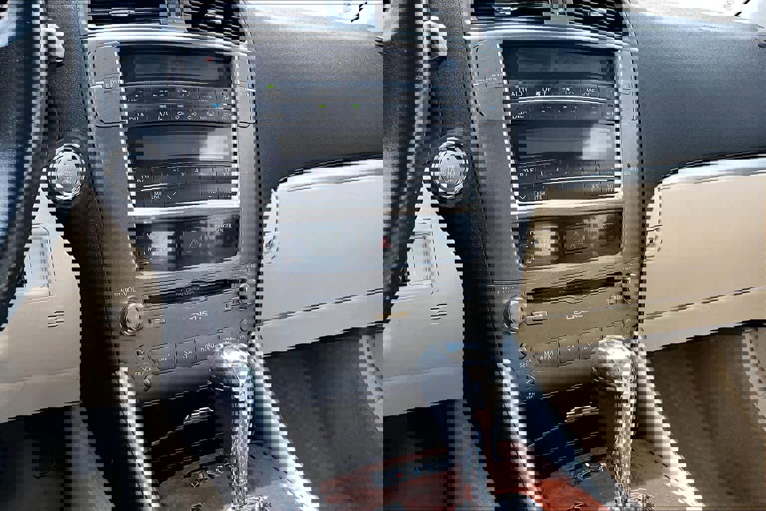 Used 2014 Lexus IS 250C RWD image 33