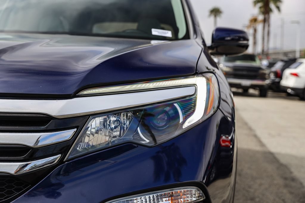 Used 2018 Honda Pilot Touring image 10