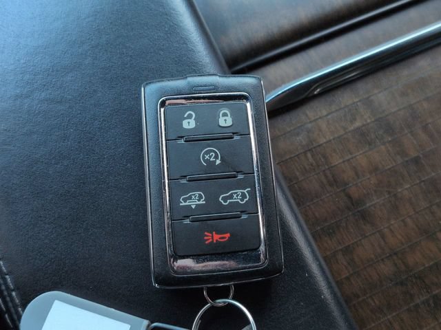 Used 2023 Jeep Grand Wagoneer Series II w/ Flexible Seating Group AWD/4WD image 33