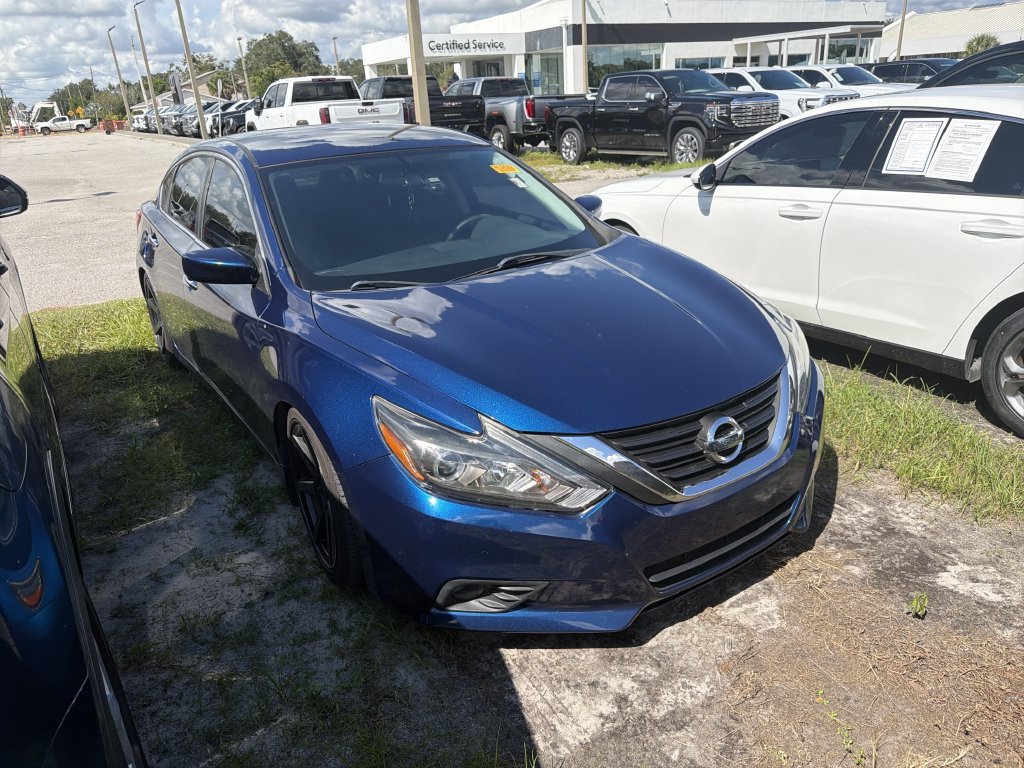 Used 2017 Nissan Altima 2.5 SR