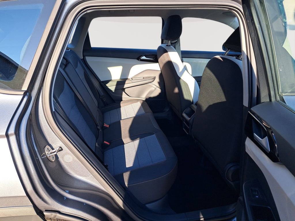 New 2025 Volkswagen Taos S AWD/4WD image 16