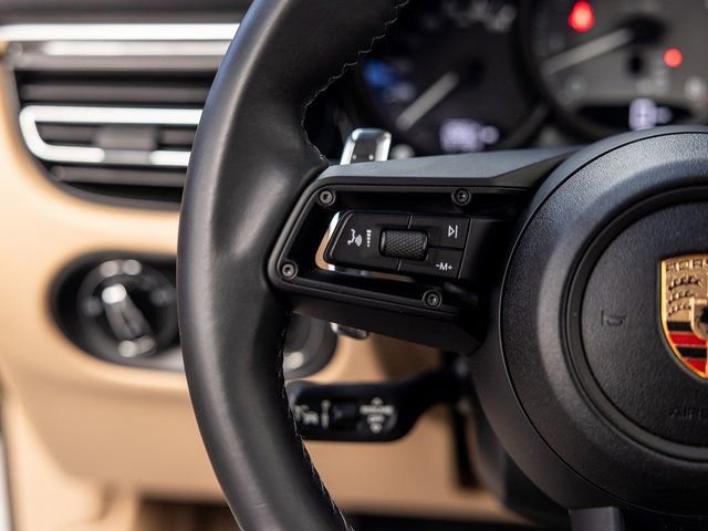 Certified 2025 Porsche Macan S image 46