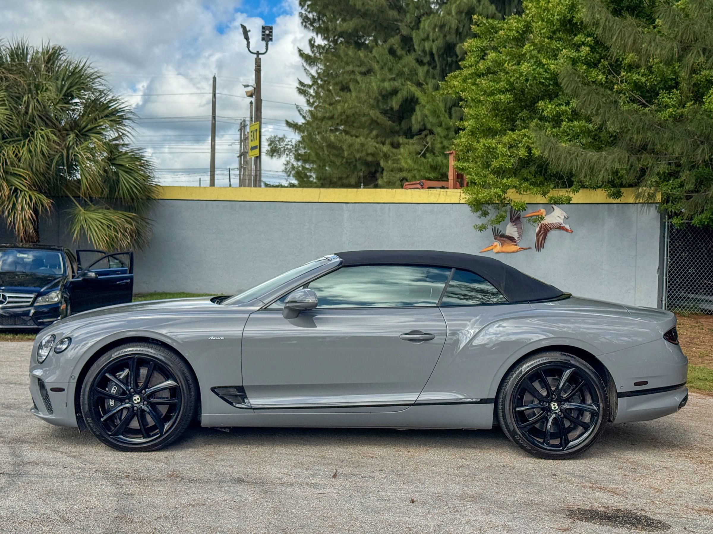 Used 2023 Bentley Continental GT Mulliner image 10