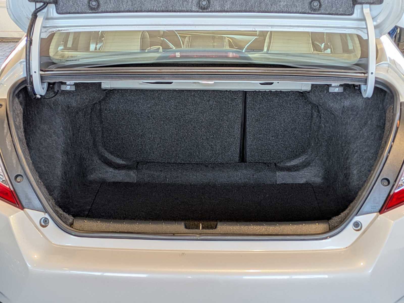 Used 2019 Honda Civic EX image 32