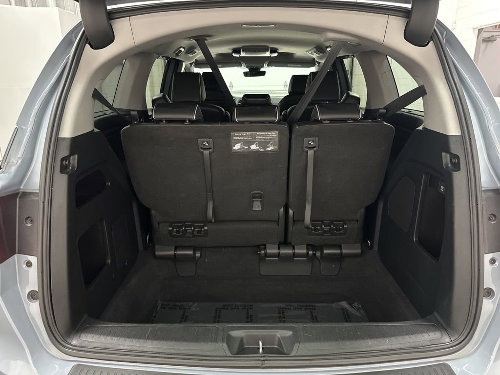Used 2024 Honda Odyssey Elite image 37