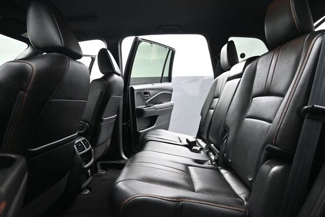 Used 2022 Honda Passport TrailSport image 16