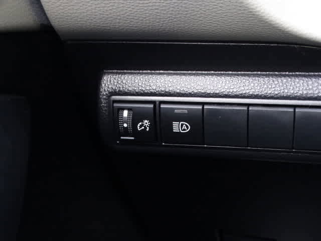 Used 2023 Toyota Corolla LE w/ Carpet Mat Package (TMS) image 39
