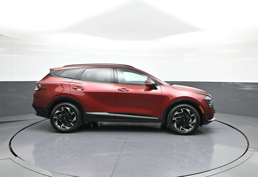 Certified 2025 Kia Sportage SX FWD image 5