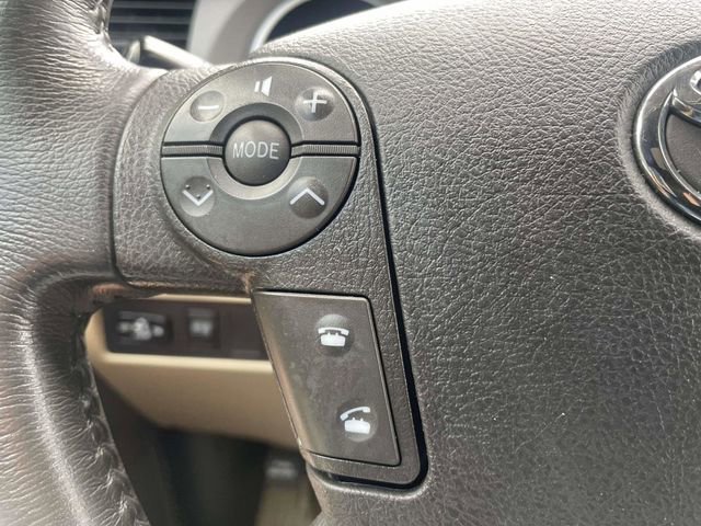 Used 2010 Toyota Tundra Limited RWD image 25
