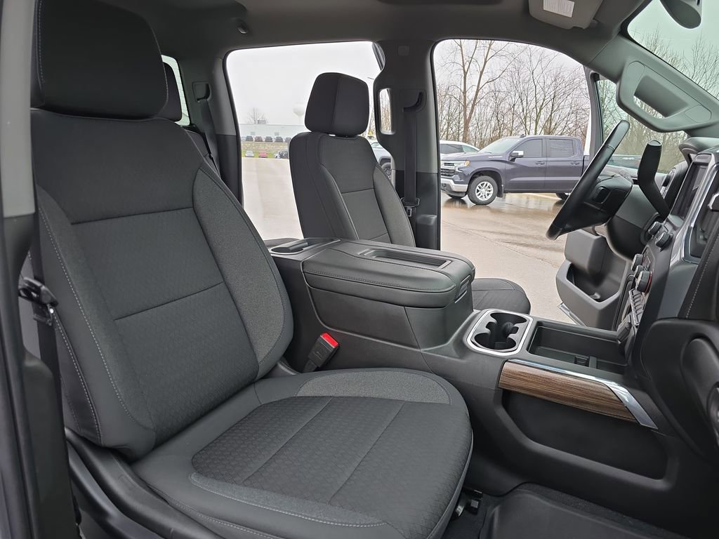 Used 2022 Chevrolet Silverado 1500 RST image 10