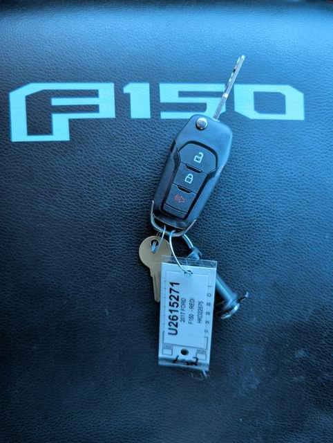 Used 2017 Ford F150 XLT AWD/4WD image 24